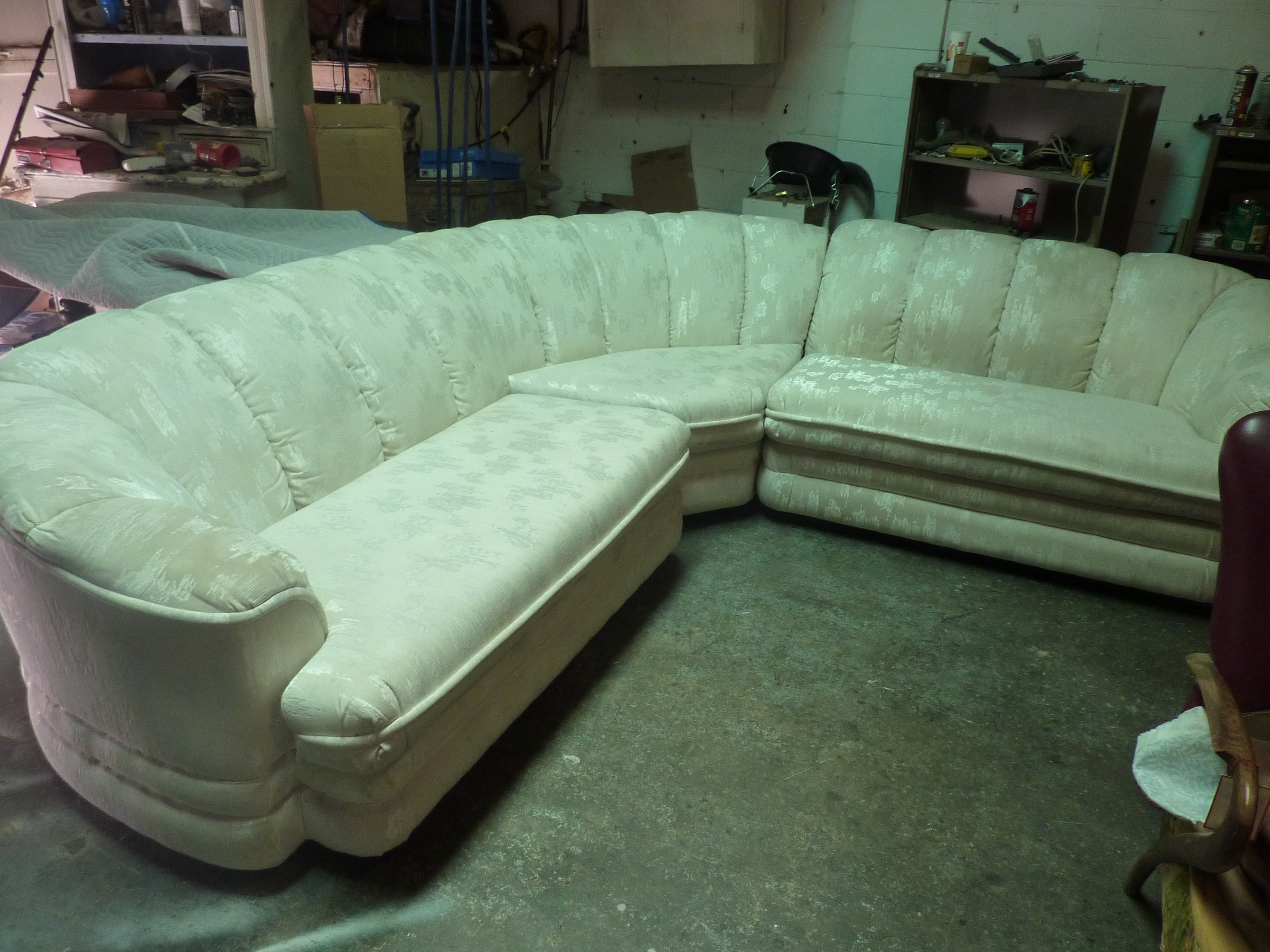 keiths-sectional-before-008